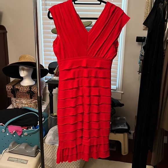 NWOT Bandage Dress - Picture 3 of 4